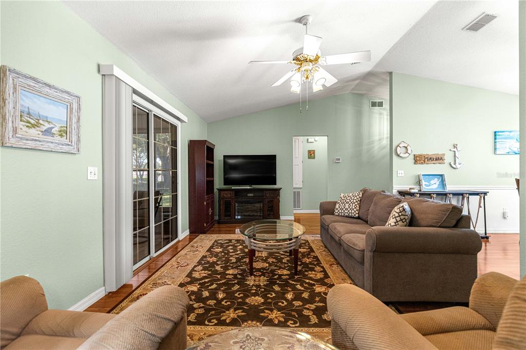 8660 Southeast 140th Place Road Summerfield, FL 34491 - Photo 17 of 55