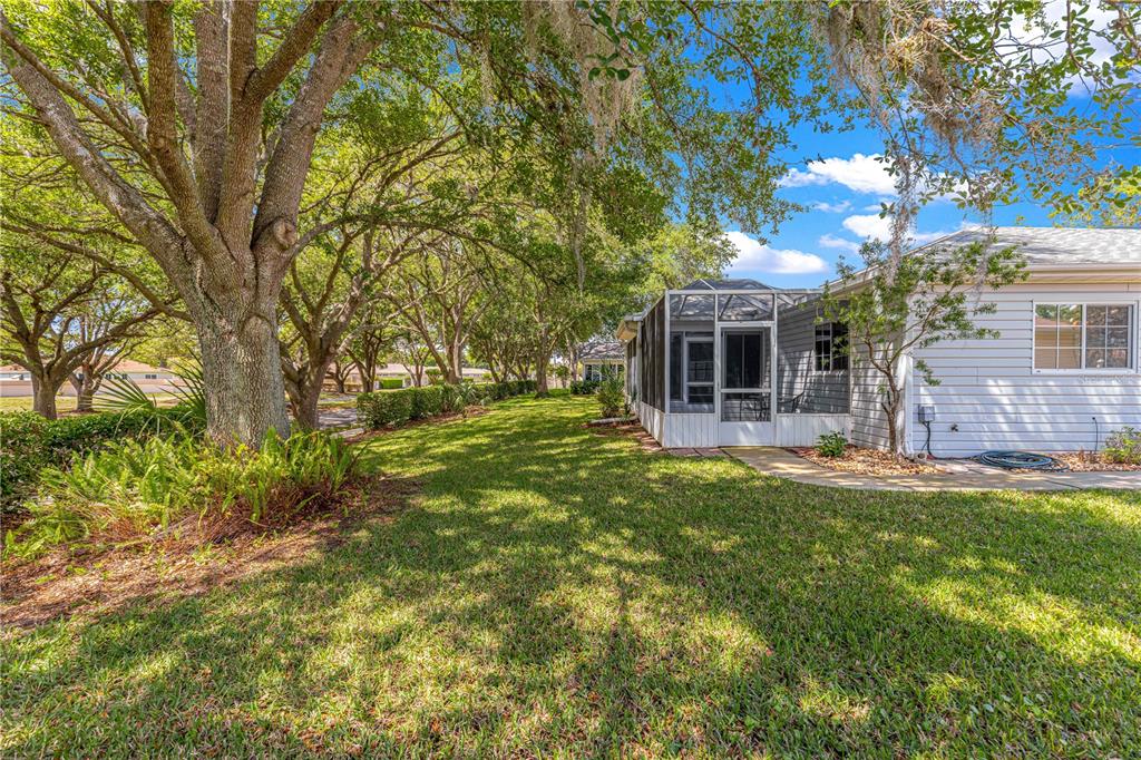 8660 Southeast 140th Place Road Summerfield, FL 34491 - Photo 26 of 55