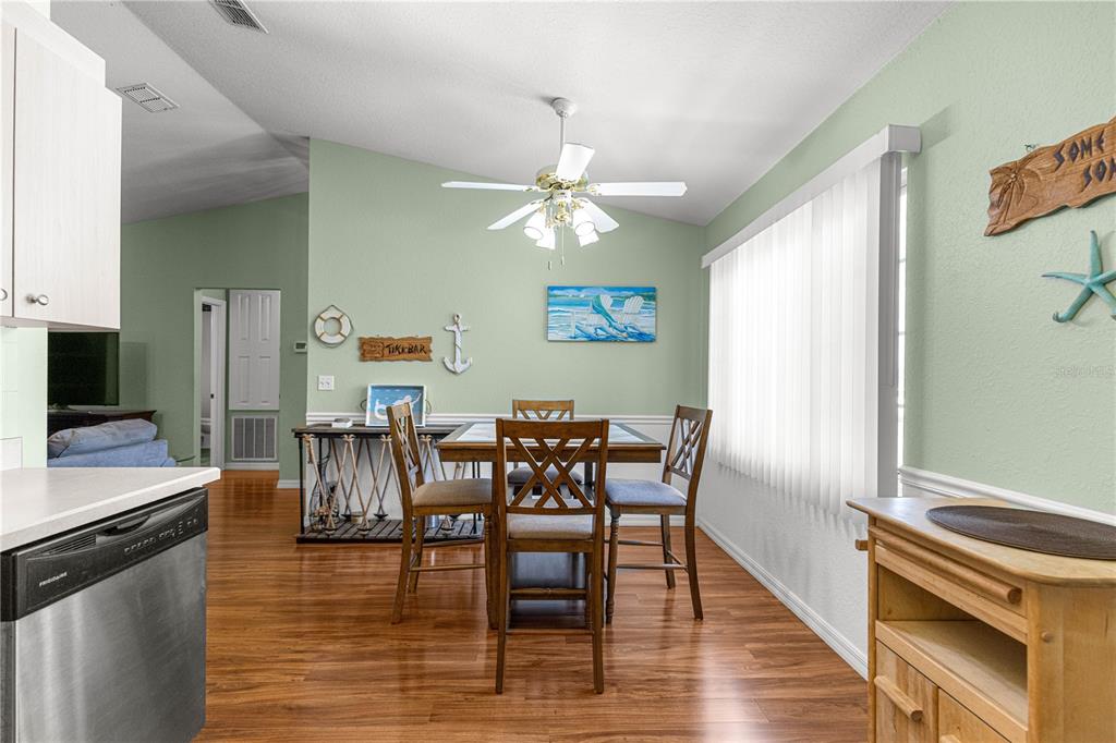 8660 Southeast 140th Place Road Summerfield, FL 34491 - Photo 7 of 55
