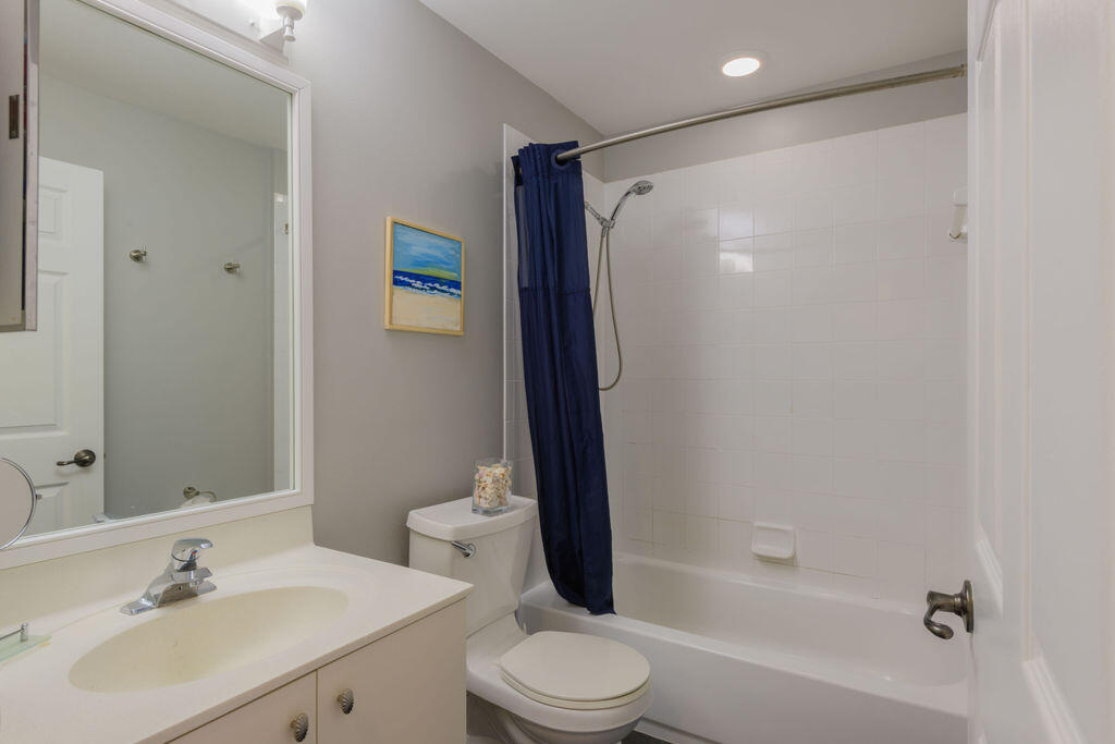 141 Coconut Key Lane Delray Beach, FL 33484 - Photo 21 of 33 DSC_6309-141CoconutKeyLN-Delray-Beach-DS