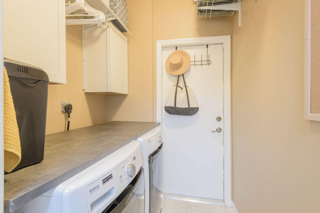 141 Coconut Key Lane Delray Beach, FL 33484 - Photo 24 of 33 DSC_6259-141CoconutKeyLN-Delray-Beach-DS
