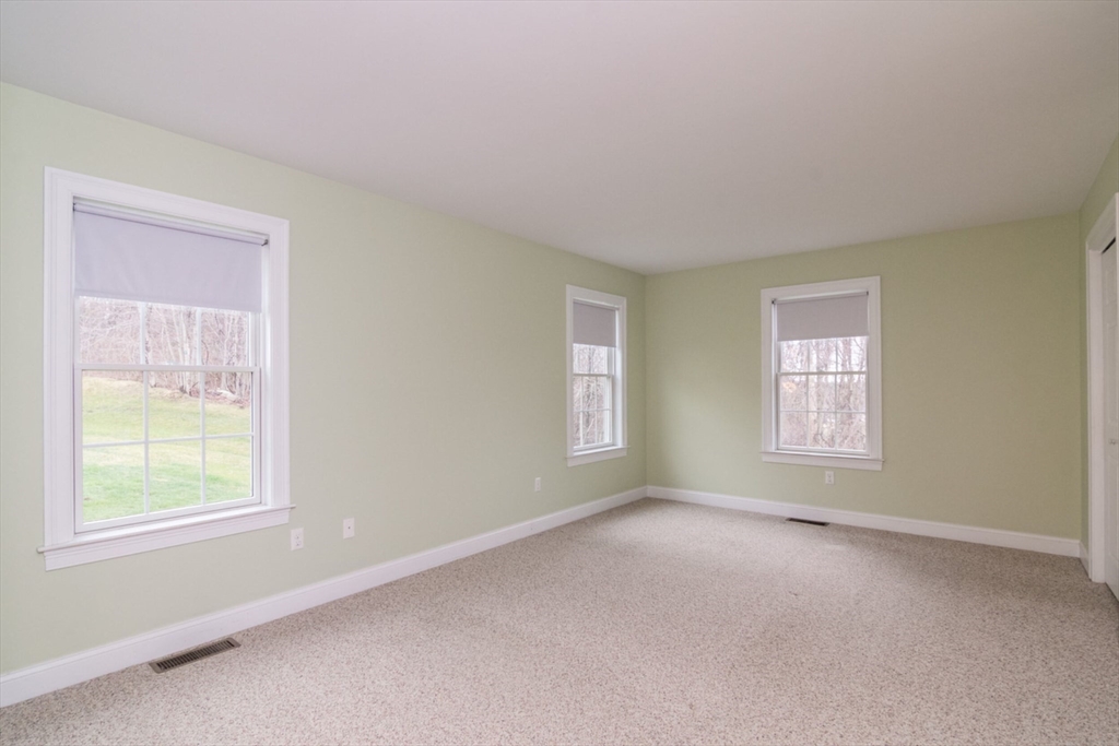 20 Bridge Road, Unit 17 Northampton, MA 01062 - Photo 20 of 35