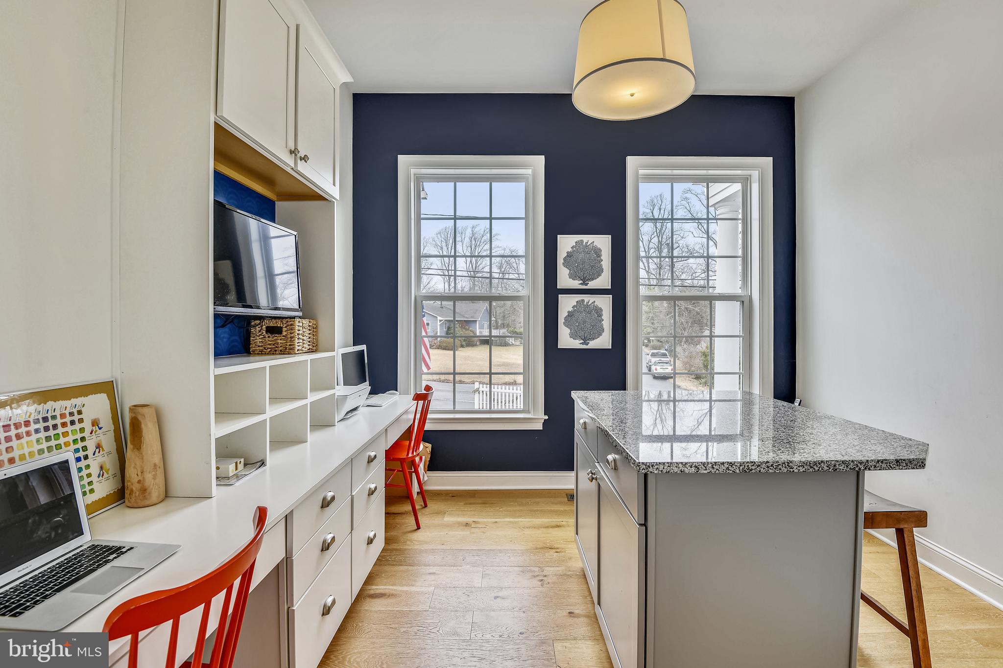 1013 Shore Acres Road Arnold, MD 21012 - Photo 18 of 67 First-floor office/study/arts or recreation room