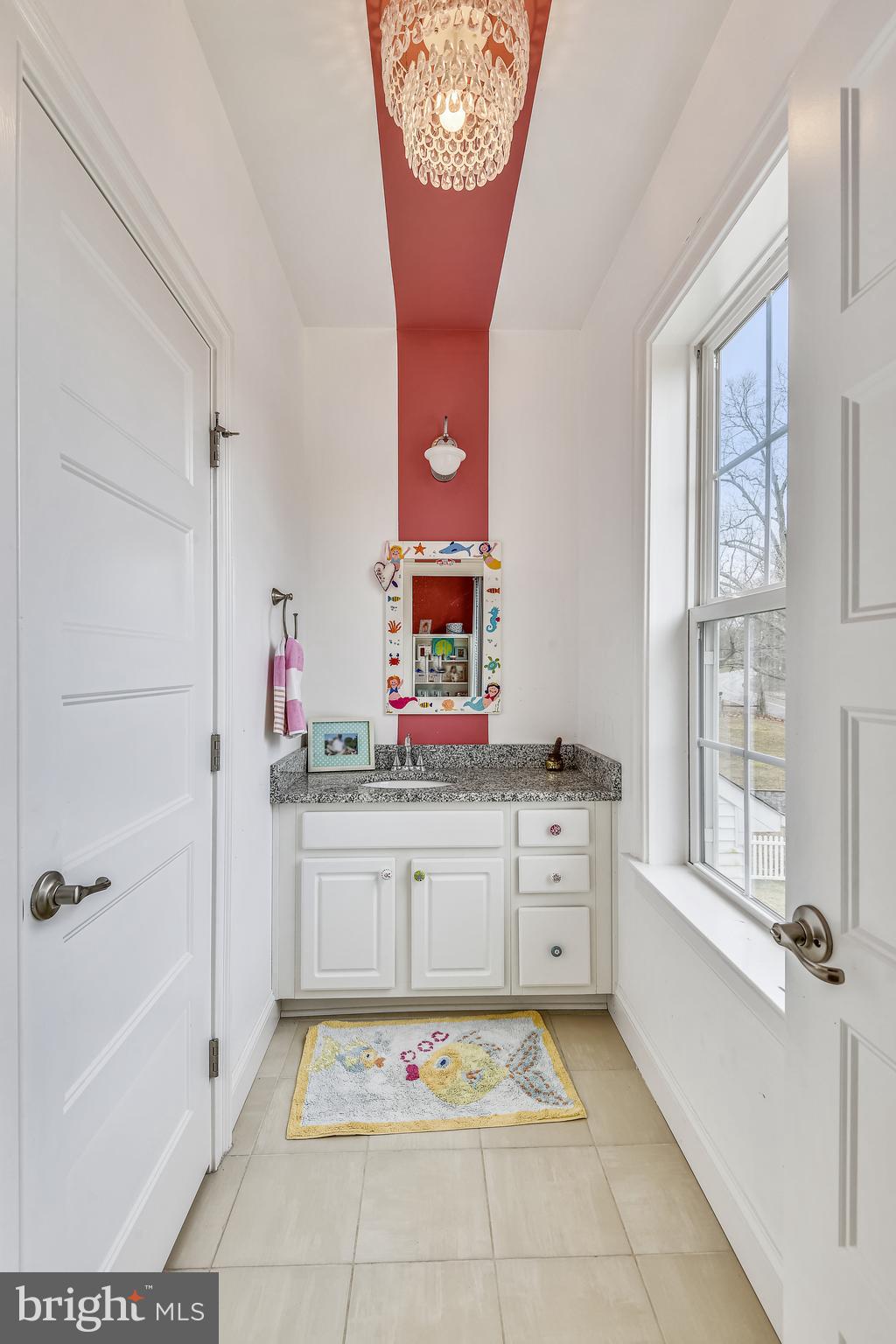 1013 Shore Acres Road Arnold, MD 21012 - Photo 36 of 67 Jack and Jill Bathroom