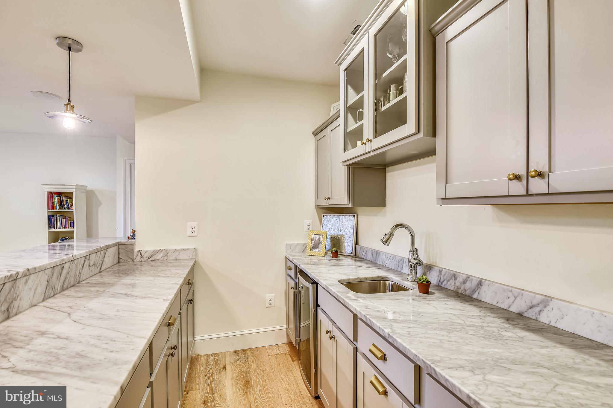 1013 Shore Acres Road Arnold, MD 21012 - Photo 43 of 67 Full bar in the finished basement