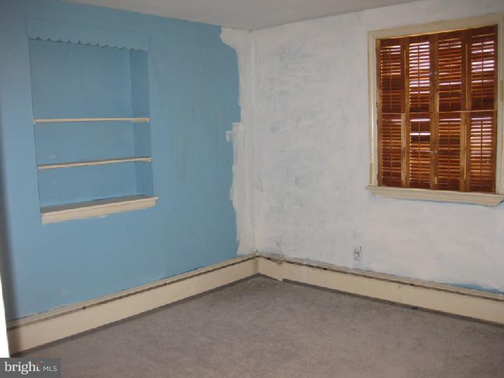 60 Holly Road Southampton, PA 18966 - Photo 12 of 17 Bedroom 4