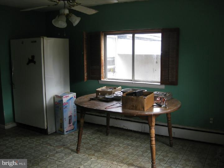 60 Holly Road Southampton, PA 18966 - Photo 7 of 17 Dining Room