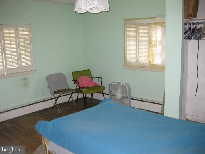 60 Holly Road Southampton, PA 18966 - Photo 10 of 17 Bedroom 2