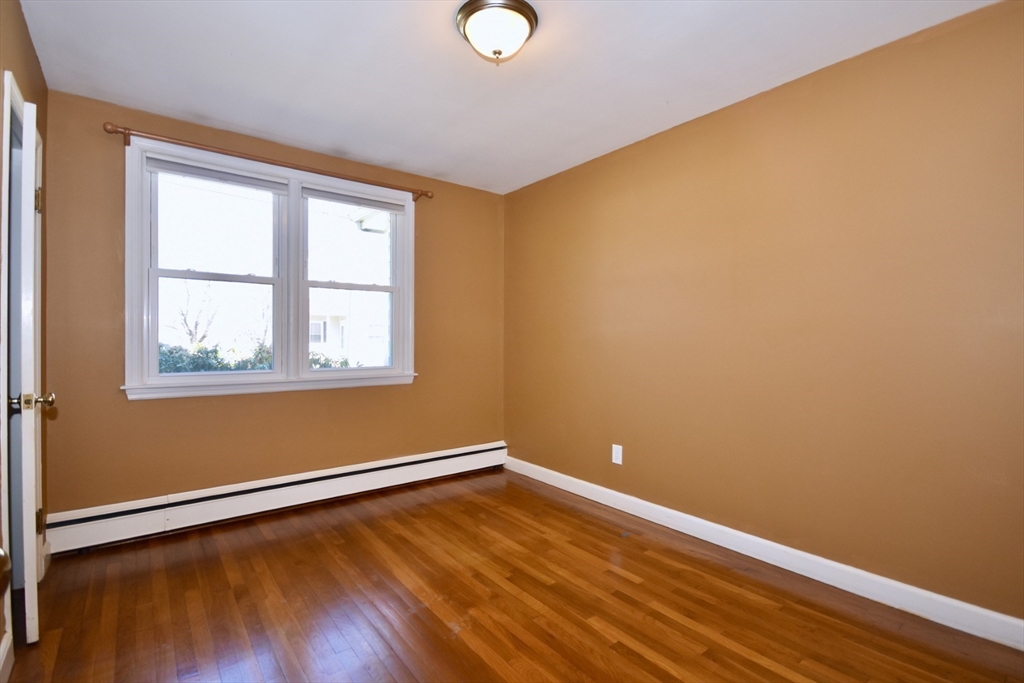 93 Howland Road Fairhaven, MA 02719 - Photo 16 of 29