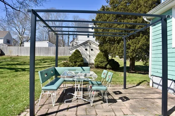 $465,000 | 93 Howland Road, Fairhaven, MA 02719