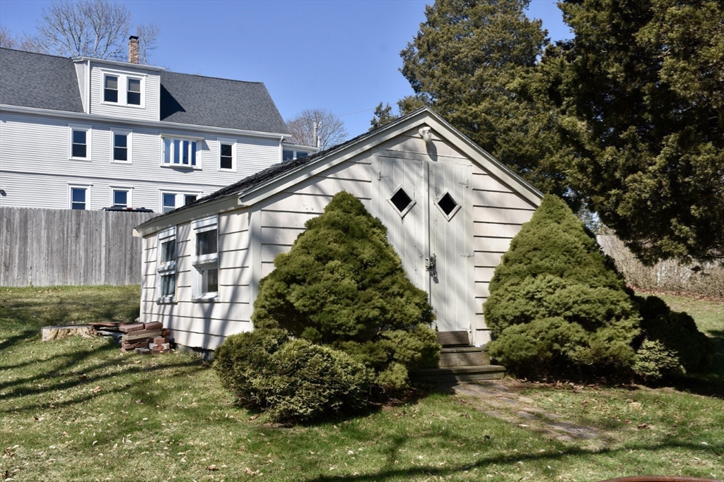 93 Howland Road Fairhaven, MA 02719 - Photo 25 of 29