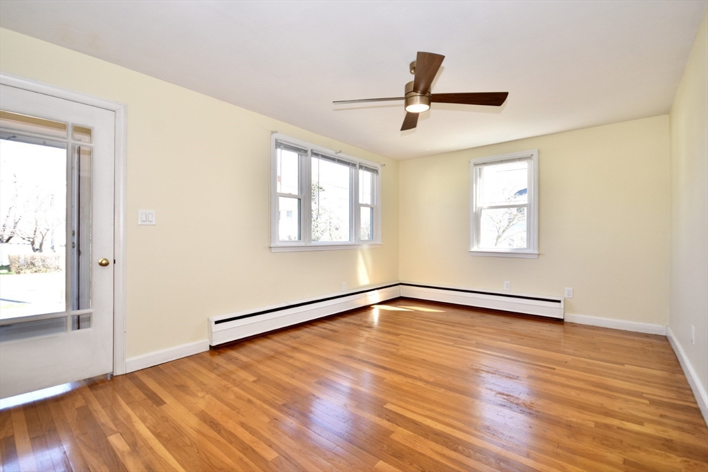 93 Howland Road Fairhaven, MA 02719 - Photo 7 of 29