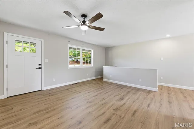 $265,000 | 49 El Sahara Drive, Cedar Hill, MO 63016