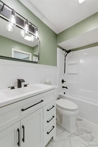 $265,000 | 49 El Sahara Drive, Cedar Hill, MO 63016