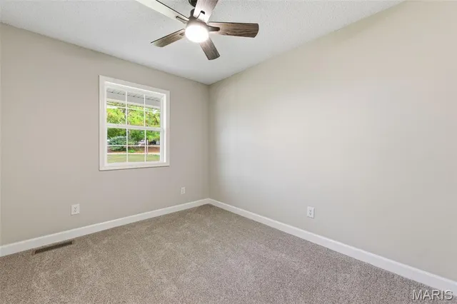 $265,000 | 49 El Sahara Drive, Cedar Hill, MO 63016