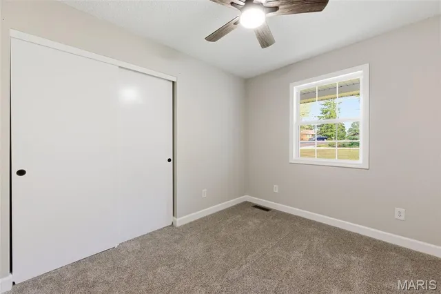 $265,000 | 49 El Sahara Drive, Cedar Hill, MO 63016