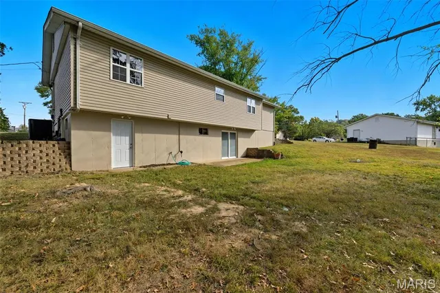 $265,000 | 49 El Sahara Drive, Cedar Hill, MO 63016