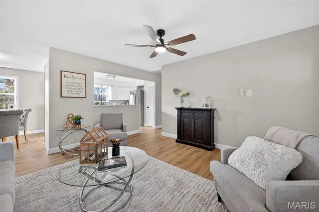 $265,000 | 49 El Sahara Drive, Cedar Hill, MO 63016