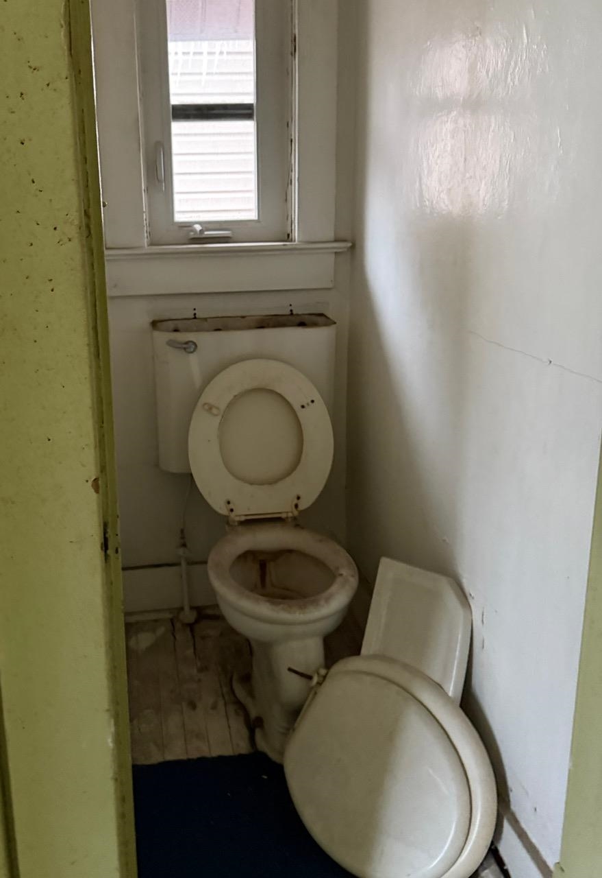 810 4th Avenue Two Harbors, MN 55616 - Photo 12 of 22