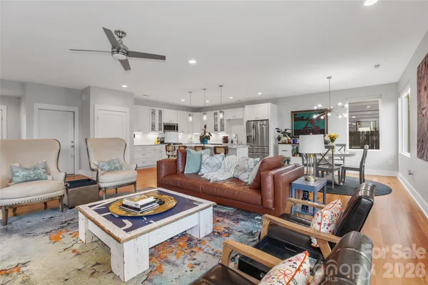 $775,000 | 621 Campus Street, Charlotte, NC 28216