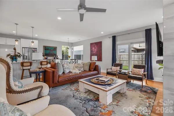 $775,000 | 621 Campus Street, Charlotte, NC 28216