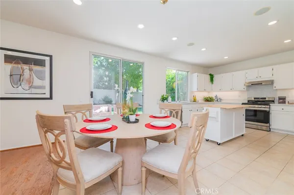 $1,838,000 | 25 Washington, Irvine, CA 92606