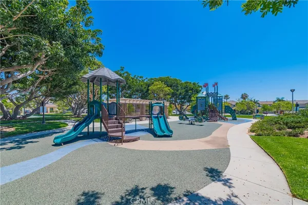 $1,838,000 | 25 Washington, Irvine, CA 92606
