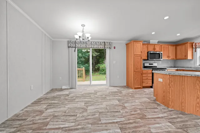 $239,900 | 174 South Stark Highway, Unit 23, Weare, NH 03281