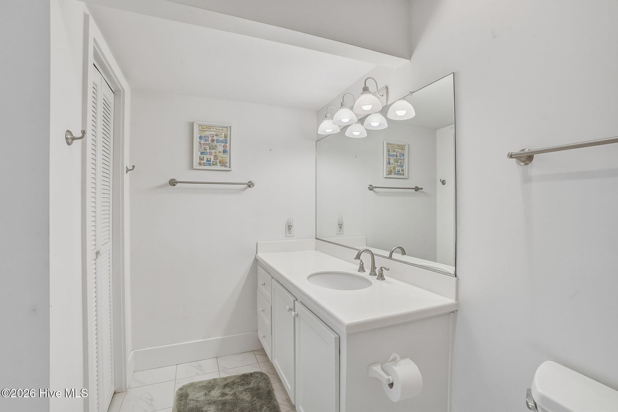 289 Salter Path Road, Unit 10 Pine Knoll Shores, NC 28512 - Photo 27 of 44 Principal Full Bath