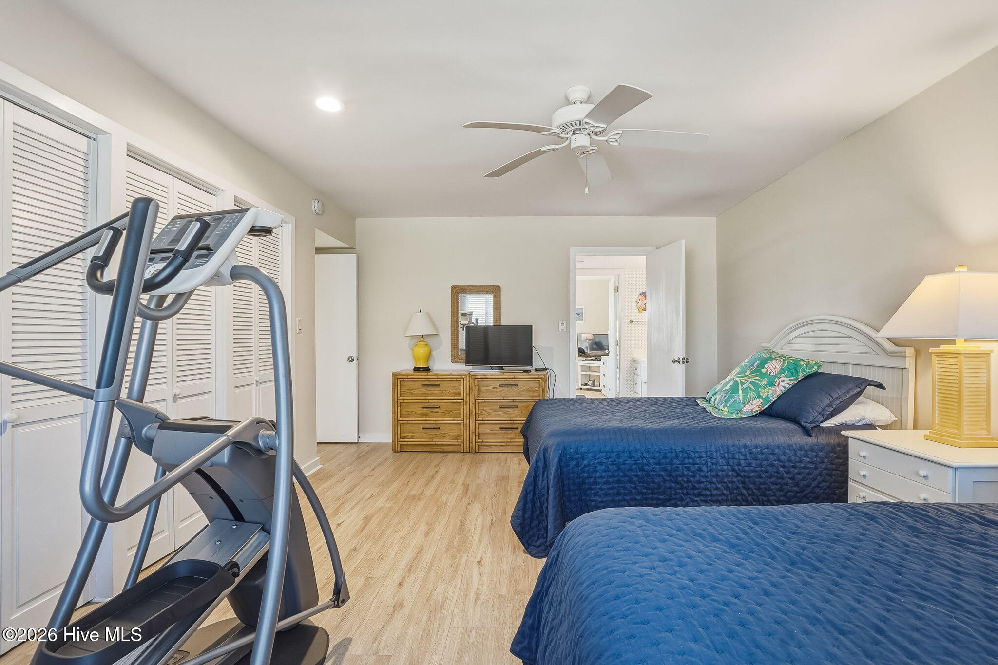 289 Salter Path Road, Unit 10 Pine Knoll Shores, NC 28512 - Photo 8 of 44 First Floor Bedwoom