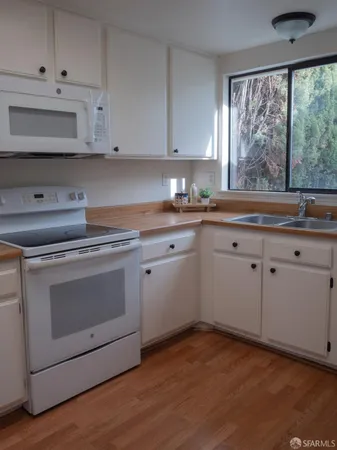 $678,500 | 325 Newbury Street, Hercules, CA 94547
