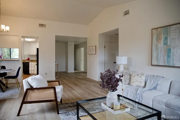 $678,500 | 325 Newbury Street, Hercules, CA 94547