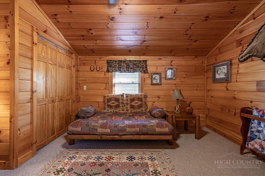 197 Woodby Ridge Road Vilas, NC 28692 - Photo 25 of 45 a living room with furniture