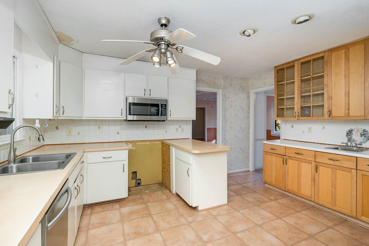 7805 Wakebrook Drive Raleigh, NC 27616 - Photo 9 of 25 Photo 9