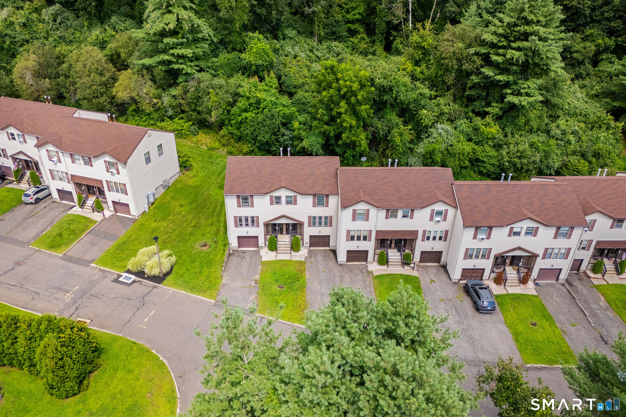 41 Country Hill Road, Unit 41 Naugatuck, CT 06770 - Photo 35 of 40 Gallery Image 35