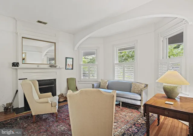 $2,095,000 | 4621 Drummond Avenue, Chevy Chase, MD 20815