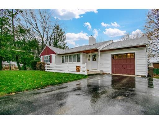 62 Clayton Road Holyoke, MA 01040 - Photo 3 of 24 Gallery Image 3