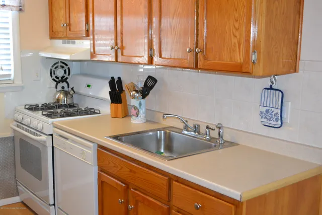 $1,650 | 310 Maryland Avenue, Unit 12B, Point Pleasant Beach, NJ 08742