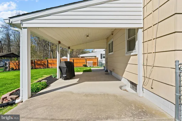a view of outdoor space