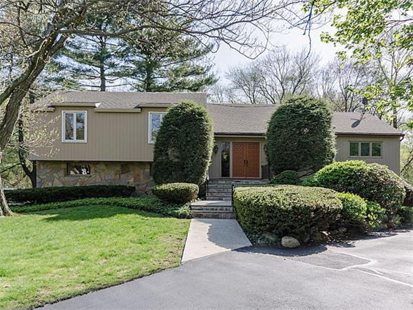 104 Woodfall Road Belmont, MA 02478 - Photo 1 of 24
