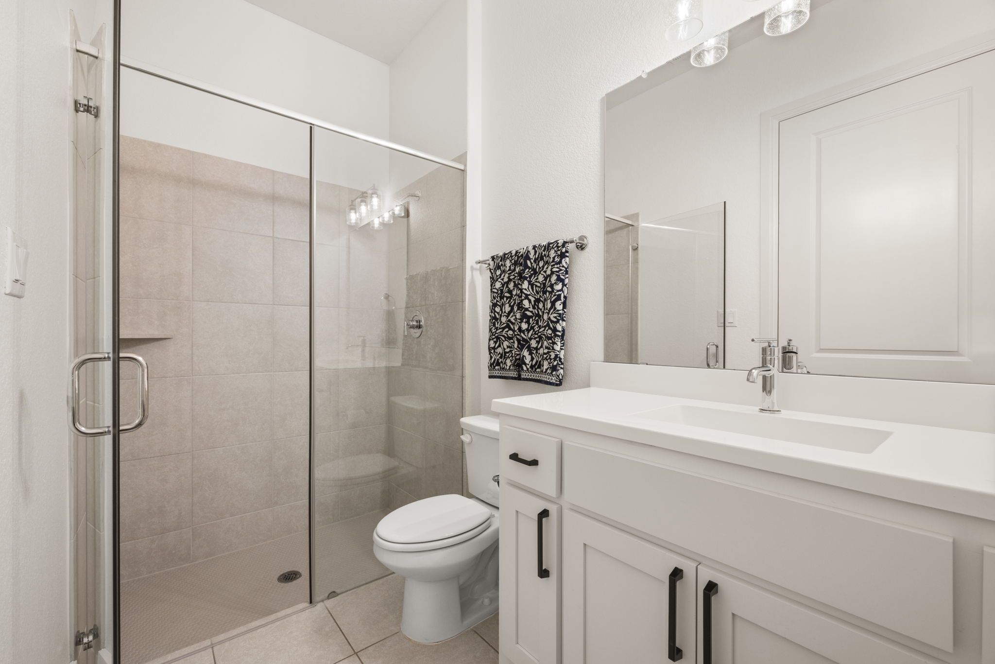 229 Iva June Lane Georgetown, TX 78628 - Photo 23 of 40 Independent living area- 1st floor ensuite