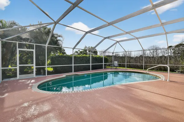 $699,900 | 7492 Southeast Teton Drive, Hobe Sound, FL 33455