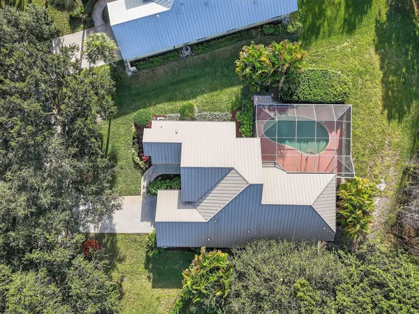 $699,900 | 7492 Southeast Teton Drive, Hobe Sound, FL 33455