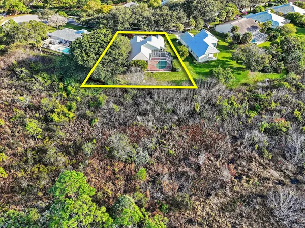 $699,900 | 7492 Southeast Teton Drive, Hobe Sound, FL 33455