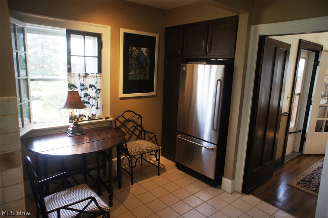 1601 Rydalmount Road Cleveland Heights, OH 44118 - Photo 14 of 33