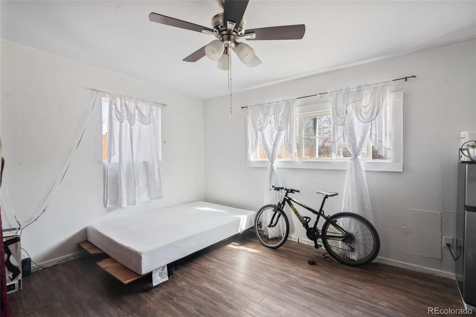 3148 Racine Street Aurora, CO 80011 - Photo 12 of 32