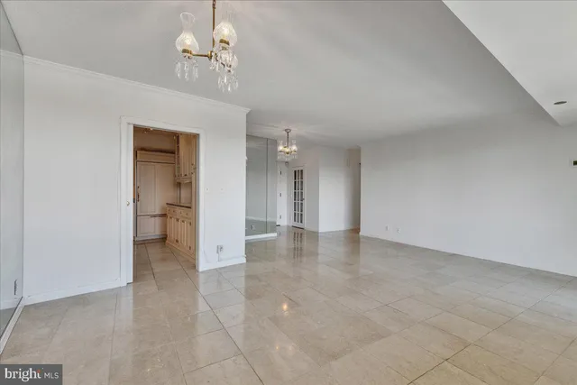 $3,000 | 1805 Crystal Drive, Unit 511S, Arlington, VA 22202