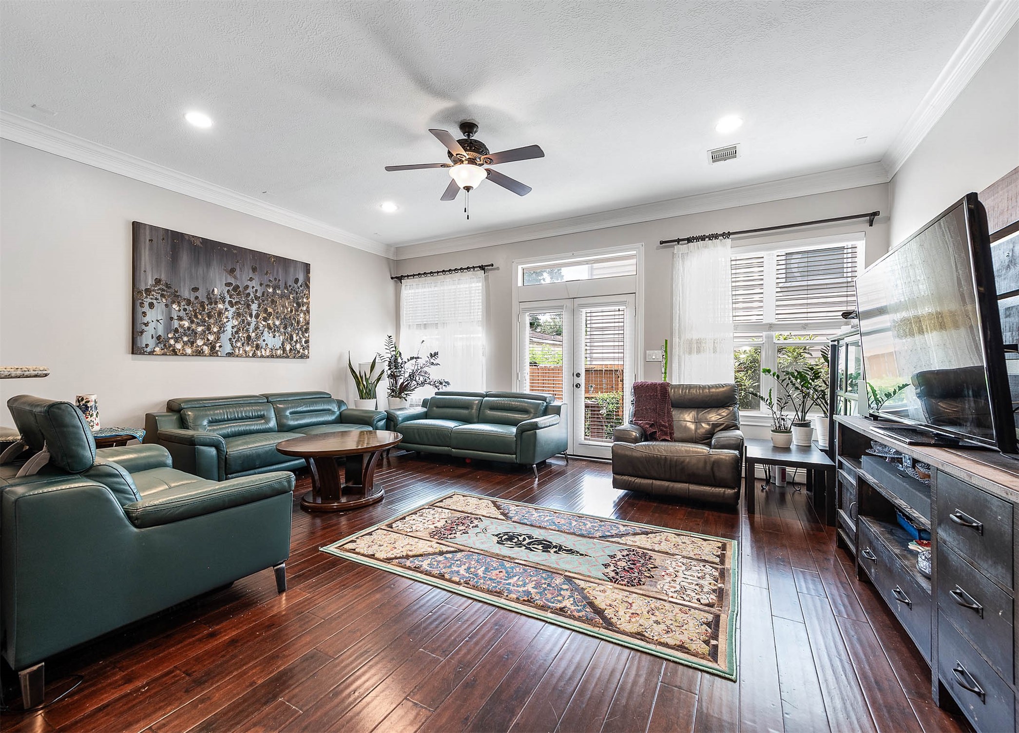 5516 Kiam Street Houston, TX 77007 - Photo 3 of 26