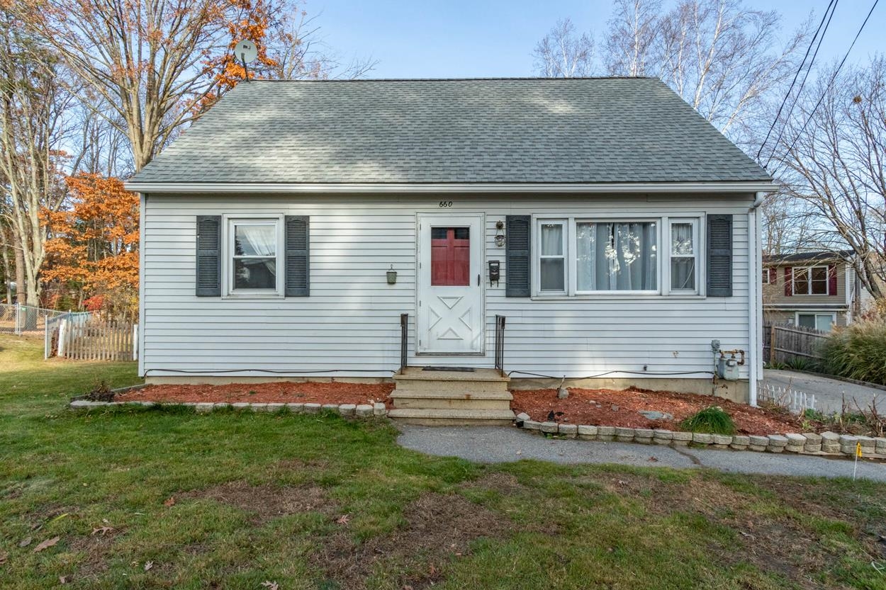 660 Weston Road Manchester, NH 03103 - Photo 1 of 37 Gallery Image 1