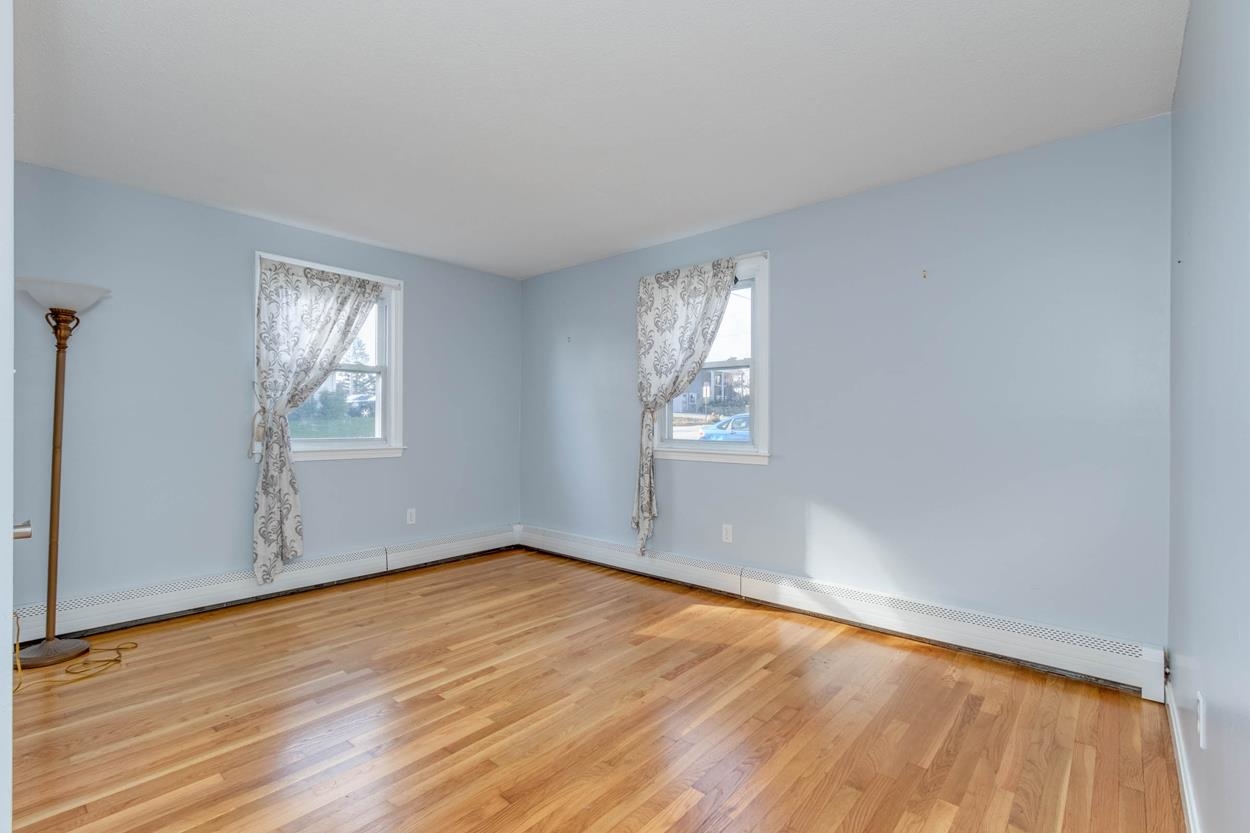 660 Weston Road Manchester, NH 03103 - Photo 24 of 37 Gallery Image 24